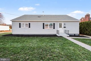 140 N PRINCE ST, Palmyra, PA 17078