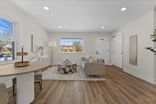 3373 Kathy Lane, Cincinnati, OH 45238