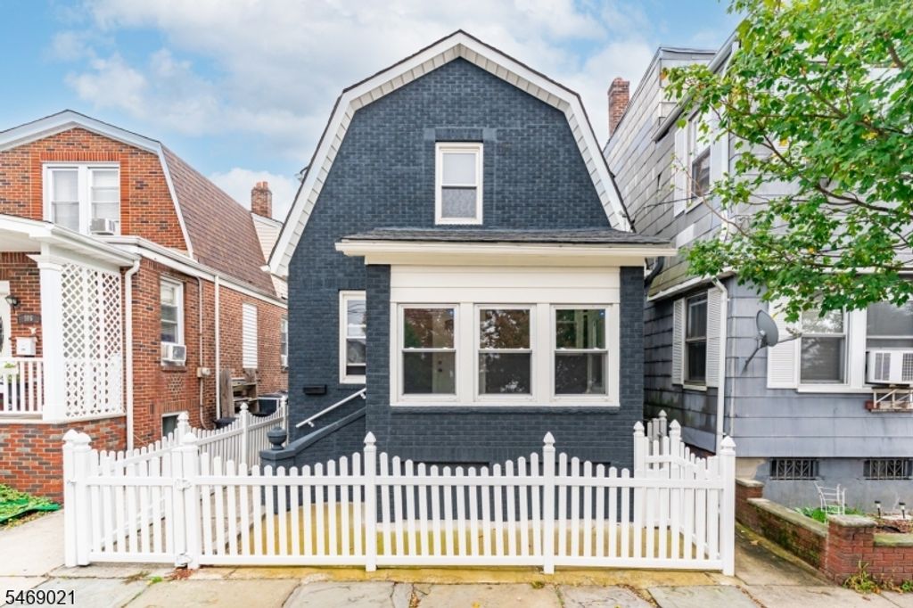 104 Brighton Ave, Kearny Town, NJ 07032 — exterior