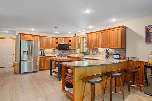 63 Black Cat Island Road, Moultonborough, NH 03254