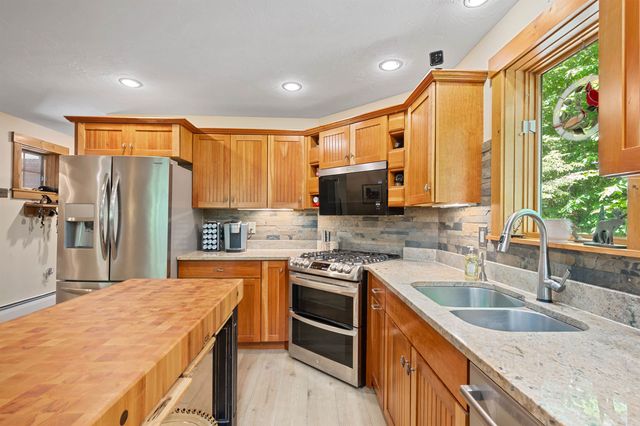63 Black Cat Island Road, Moultonborough, NH 03254