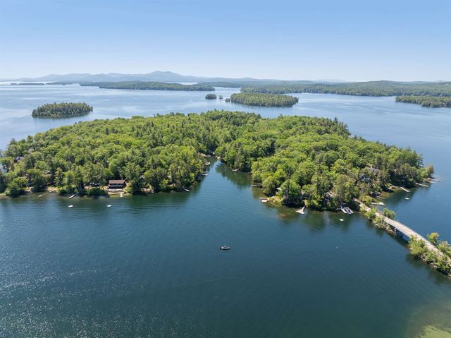 63 Black Cat Island Road, Moultonborough, NH 03254