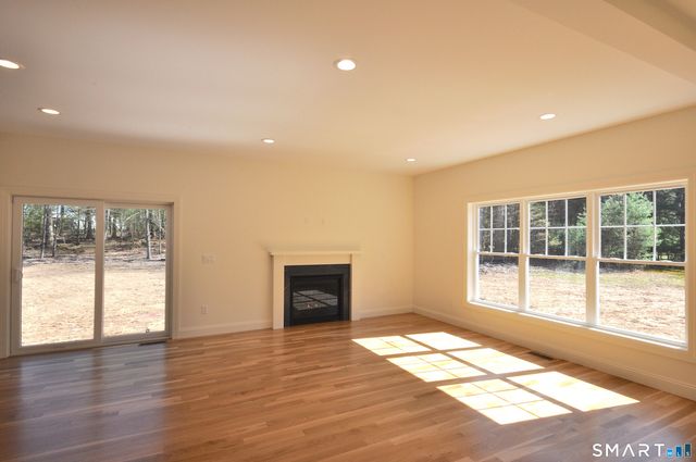 963 High Road, Berlin, CT 06037