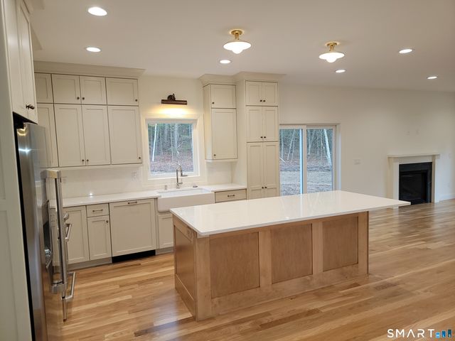 963 High Road, Berlin, CT 06037
