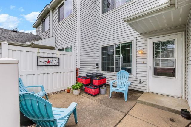 6458 158th Street W 361, Apple Valley, MN 55124