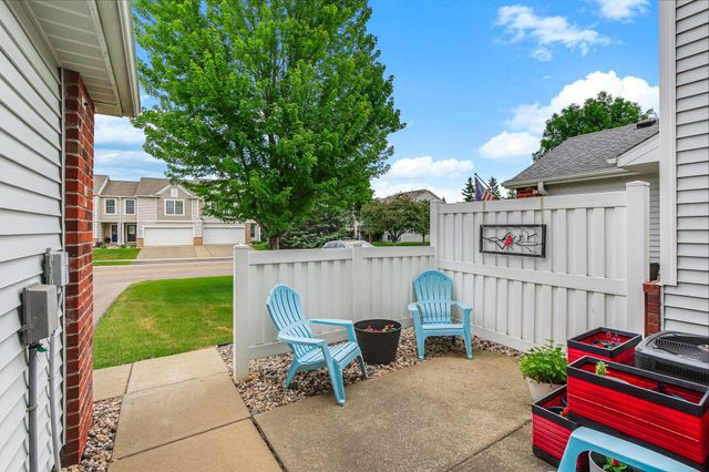 6458 158th Street W 361, Apple Valley, MN 55124