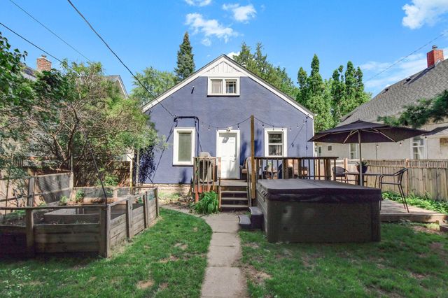 3230 38th Avenue S, Minneapolis, MN 55406