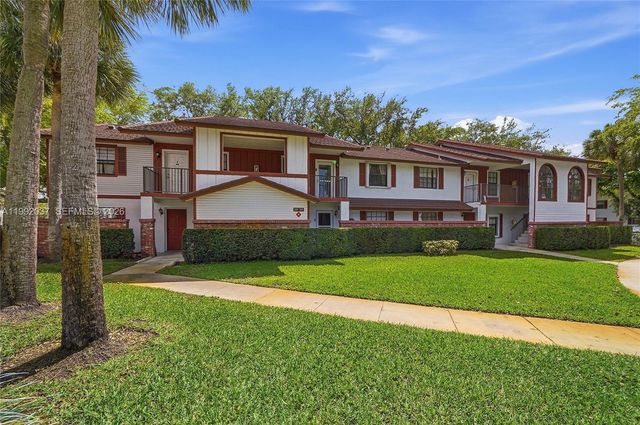 2376 NW 89th Dr 2376, Coral Springs, FL 33065
