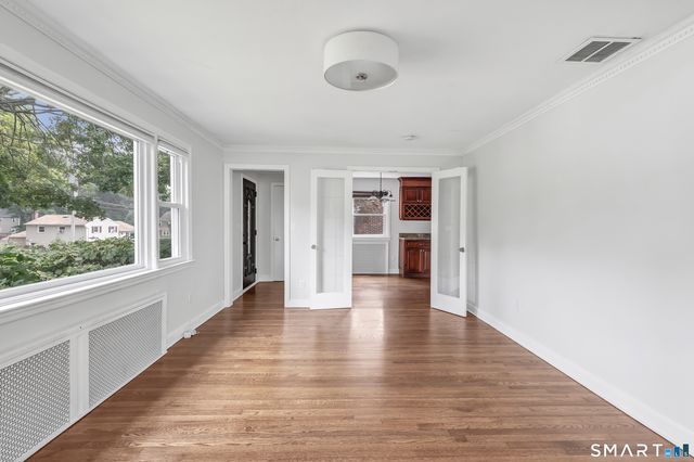 215 Bennett Street, Fairfield, CT 06825