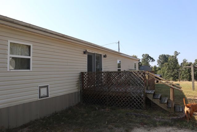 633 Hwy 289 S, Salem, AR 72576