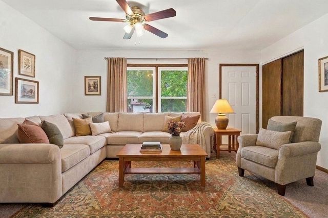129 Dolores Street, Oswego, IL 60543