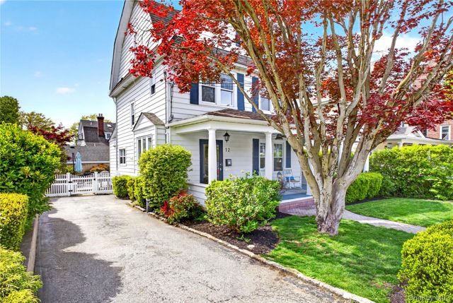 12 Belleview Avenue, Port Washington, NY 11050