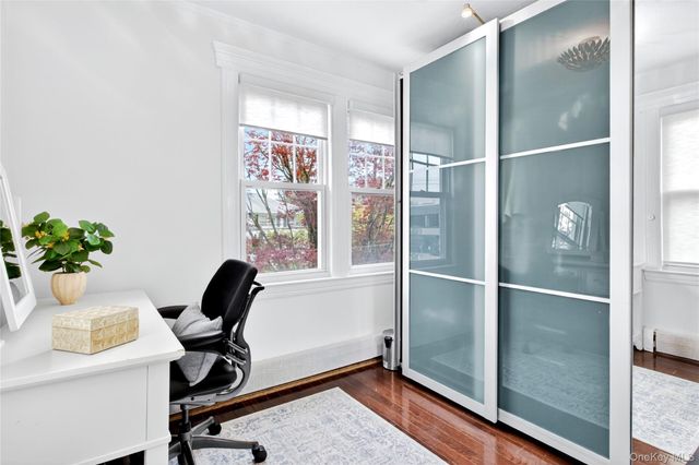 12 Belleview Avenue, Port Washington, NY 11050