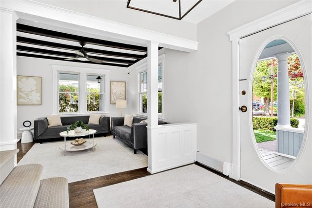 12 Belleview Avenue, Port Washington, NY 11050