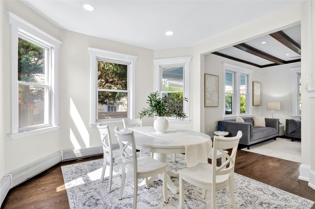 12 Belleview Avenue, Port Washington, NY 11050