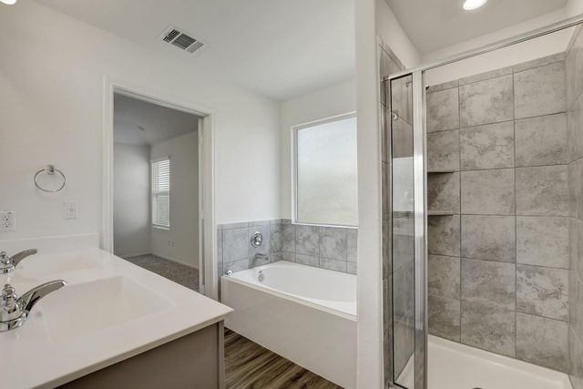 190 Crystal River RD, Kyle, TX 78640