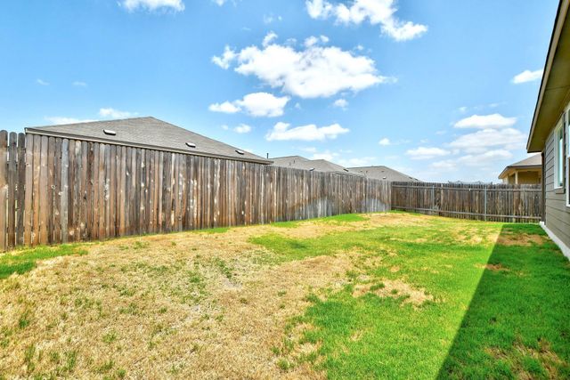 190 Crystal River RD, Kyle, TX 78640