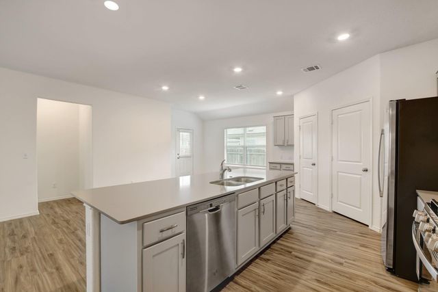 190 Crystal River RD, Kyle, TX 78640