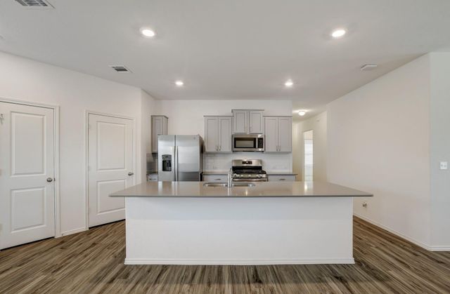 190 Crystal River RD, Kyle, TX 78640