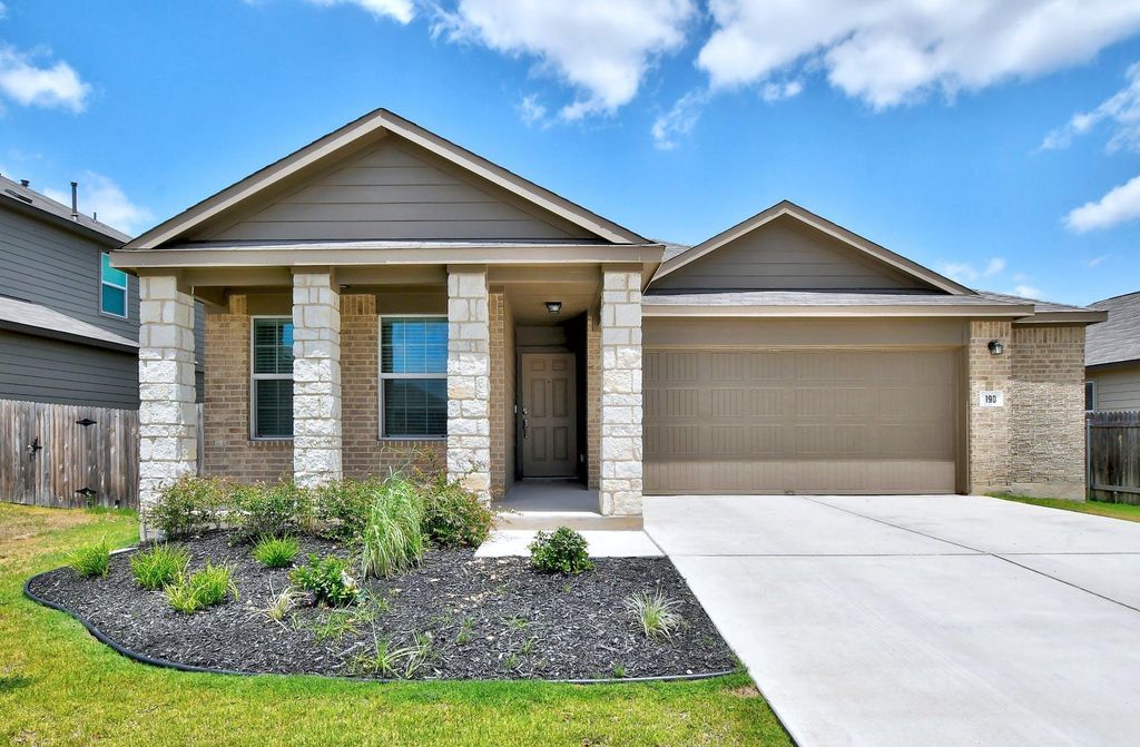 190 Crystal River RD, Kyle, TX 78640