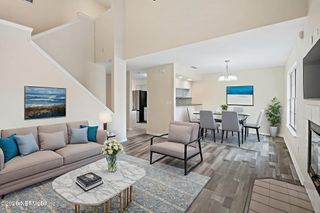 12763 ASHBROOK Circle W, Jacksonville, FL 32225