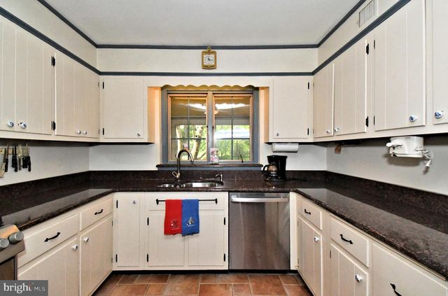 206 CATHCART, Gwynedd Valley, PA 19437