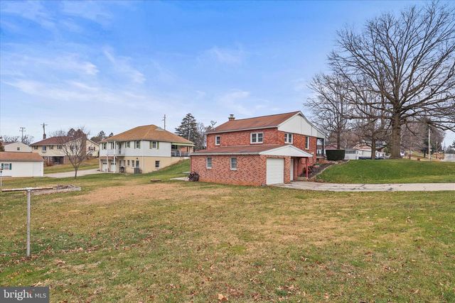 340 S CAMP ST, Red Lion, PA 17356