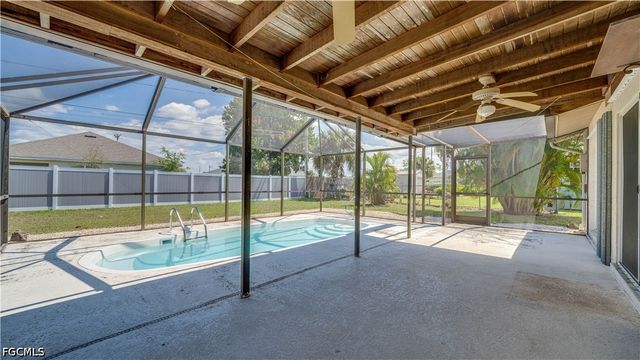 19 NE 20th PL, Cape Coral, FL 33909