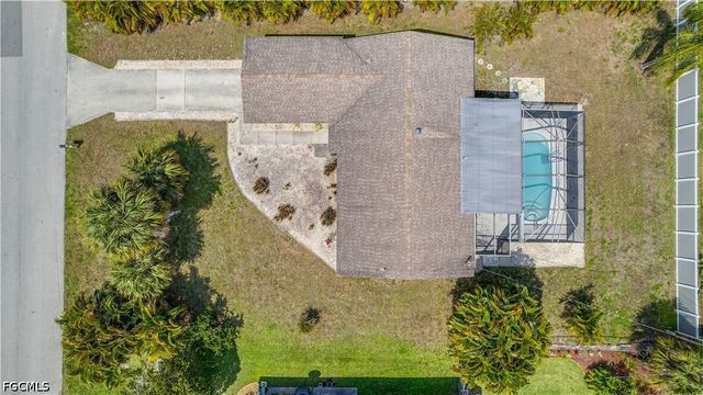 19 NE 20th PL, Cape Coral, FL 33909