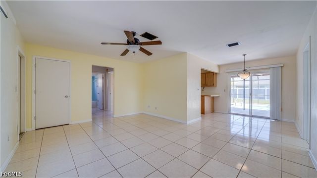 19 NE 20th PL, Cape Coral, FL 33909