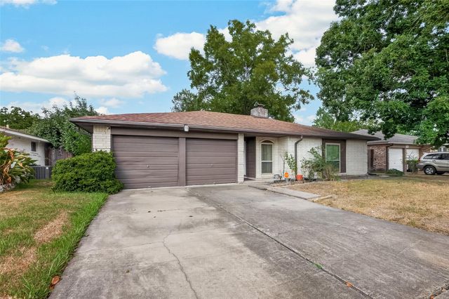 7742 Willow Mint Lane, Houston, TX 77086