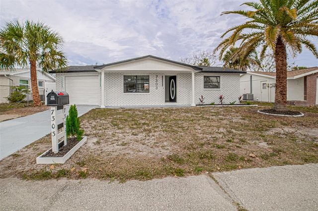 7303 OAK CREST DRIVE, Port Richey, FL 34668