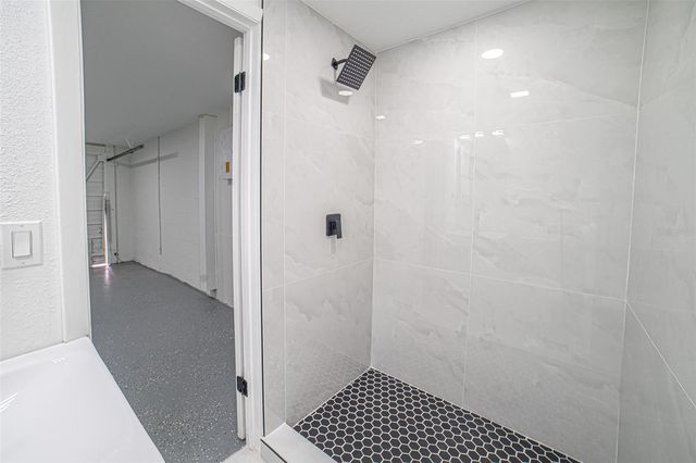 7303 OAK CREST DRIVE, Port Richey, FL 34668