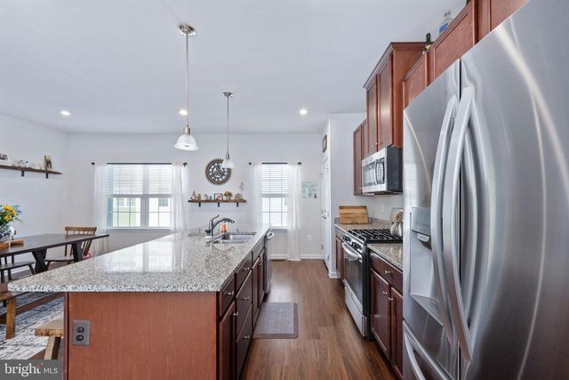 9711 CEDARMASS CIR, Fredericksburg, VA 22408