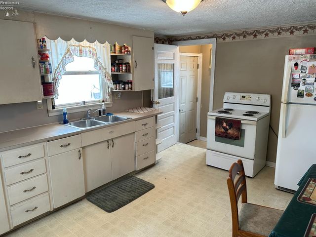 E 14428 Tr 88, Attica, OH 44807