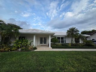 942 Lands End Road, Lantana, FL 33462