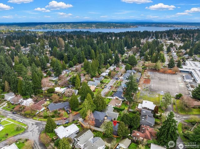 2615 NE 87th Street, Seattle, WA 98115