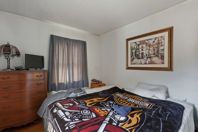 1917 33rd Street, Moline, IL 61265