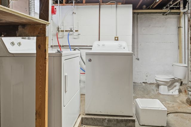 1917 33rd Street, Moline, IL 61265