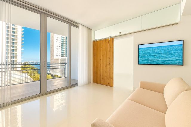 2200 NE 4th Ave 602, Miami, FL 33137