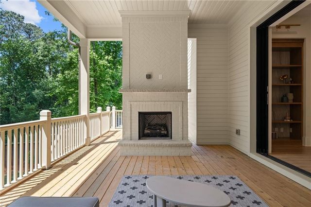 3262 Woodrow Way NE, Brookhaven, GA 30319