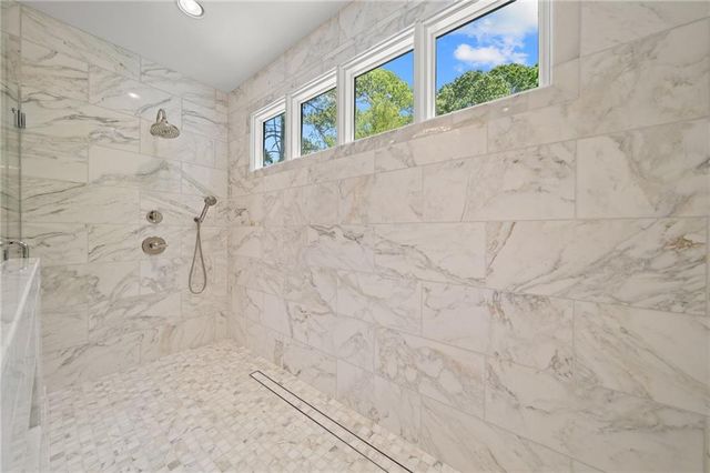 3262 Woodrow Way NE, Brookhaven, GA 30319