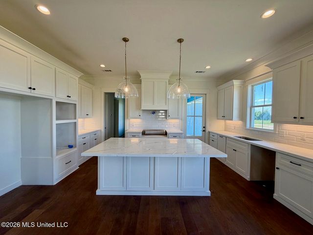 919 Bald Eagle Drive, Brandon, MS 39047