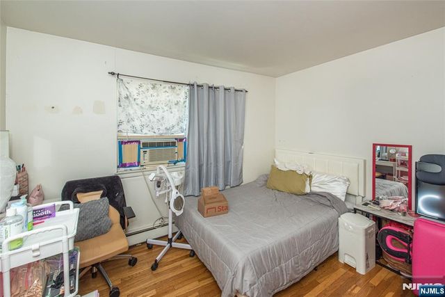 20 Halsey Avenue 14, Haledon, NJ 07508