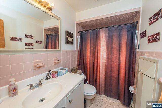20 Halsey Avenue 14, Haledon, NJ 07508
