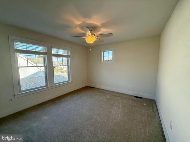 61 BAY BREEZE DR, Lewes, DE 19958