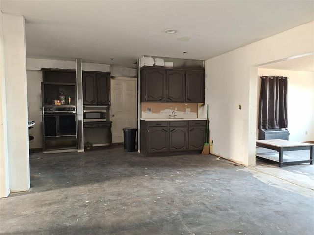 612 Skyline Drive, El Reno, OK 73036