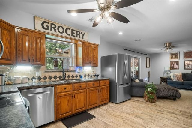 8670 Wild Cherry Drive, Rogers, AR 72756