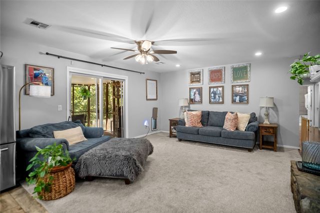 8670 Wild Cherry Drive, Rogers, AR 72756