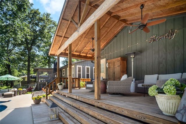 8670 Wild Cherry Drive, Rogers, AR 72756